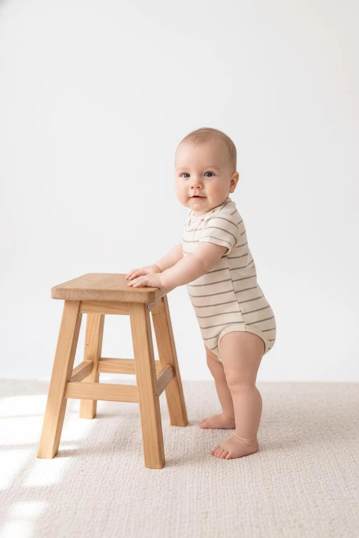 Body Bébé à Manches Courtes en Jersey Rayé avec Boutons-Pression