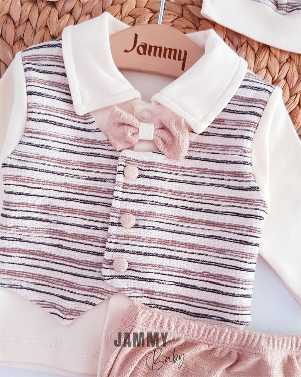 james vest detailed 5 piece newborn set