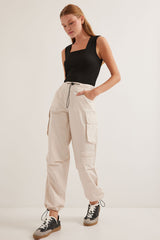 <tc>Pantalon cargo femme avec poches 6655</tc>