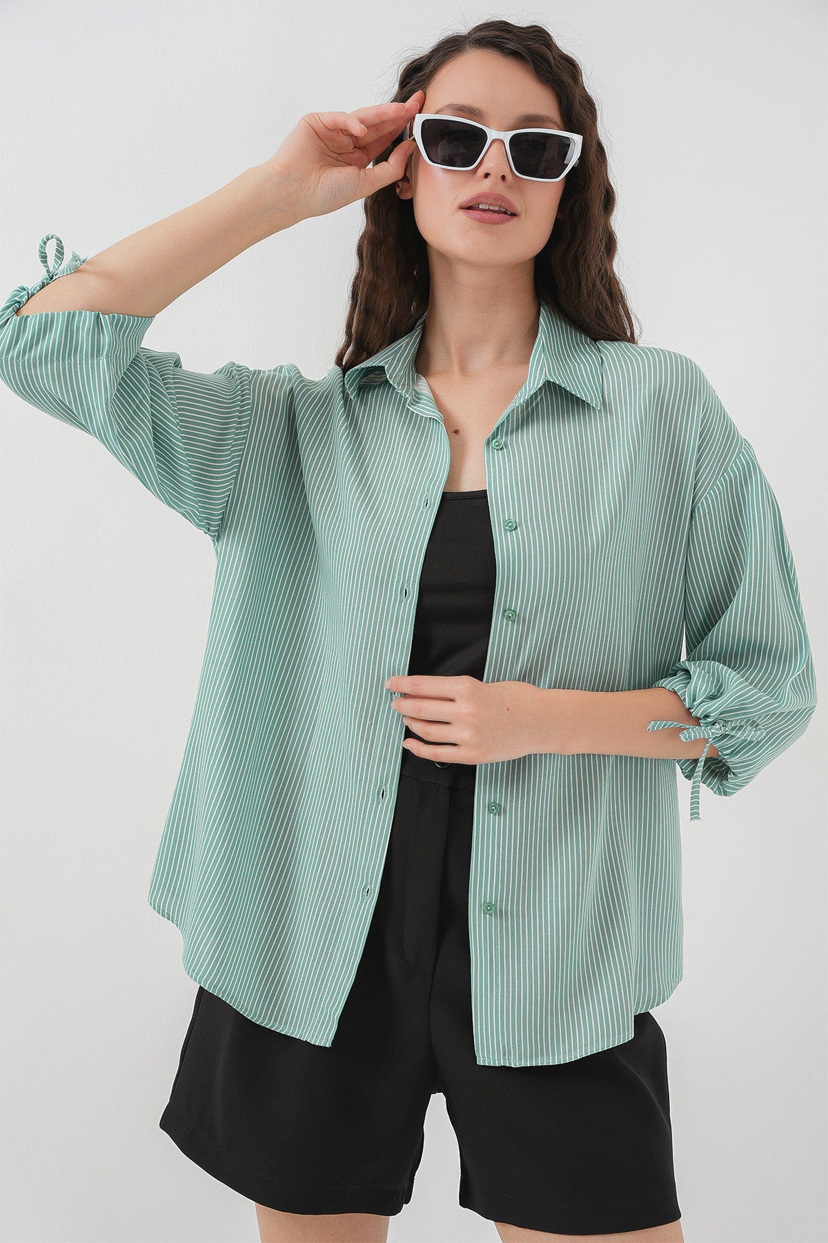 <tc>Chemise à manches courtes oversize à rayures pour femme - 20296</tc>