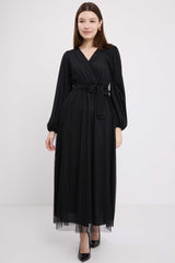 <tc>Robe en chiffon à col croisé avec détails en tulle 2484.</tc>