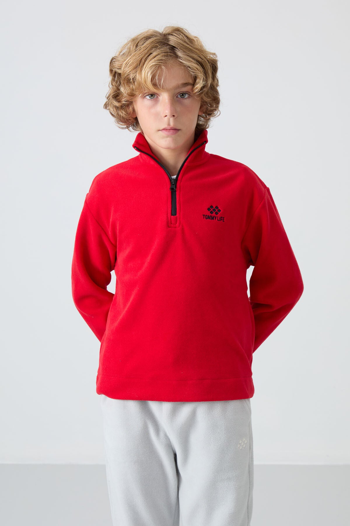 <tc>Sweatshirt Garçon en Polaire Épaisse à Texture Douce, Brodé et Coupe Standard - 11221</tc>