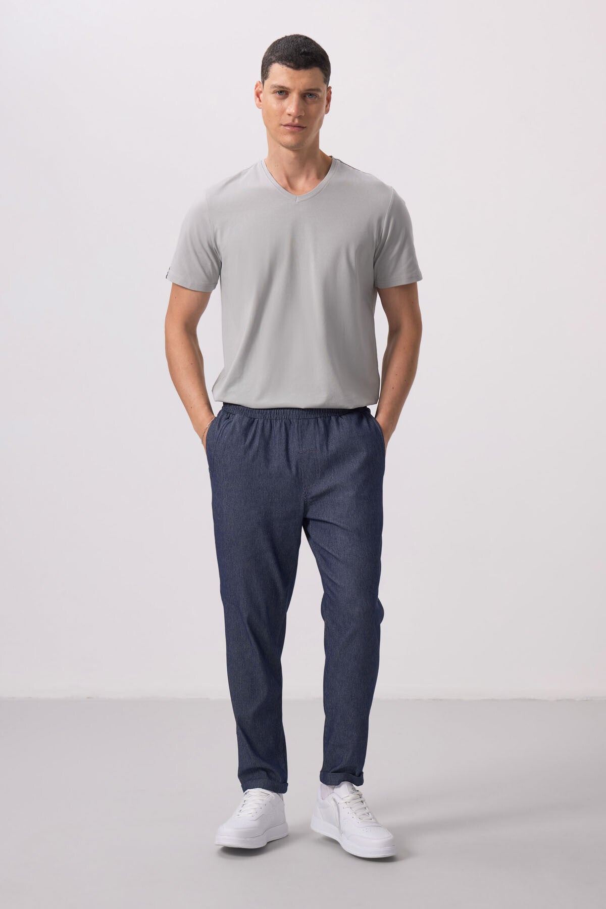 <tc>Pantalon chino tissé légèrement extensible, coupe standard - vert - 82175</tc>