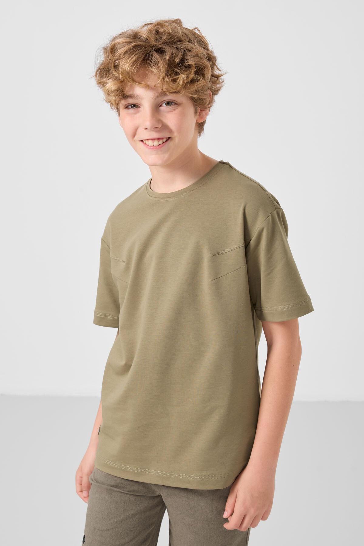 Ensemble Garçon Oversize 2 Pièces – T-shirt & Short - 11277