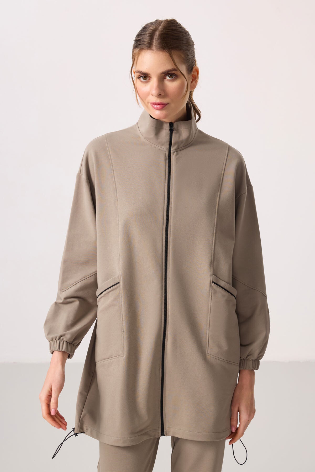 <tc>Ensemble de survêtement femme tunique confortable, col montant, fermeture éclair, coupe décontractée, beige foncé - 95345</tc>