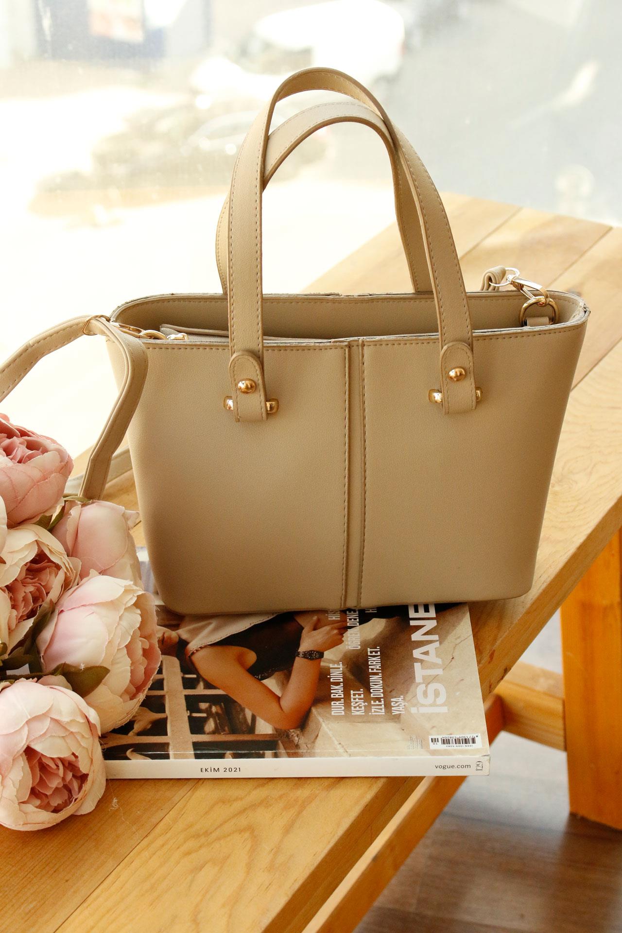 <tc>Sac à main femme Krakow en cuir crème</tc>