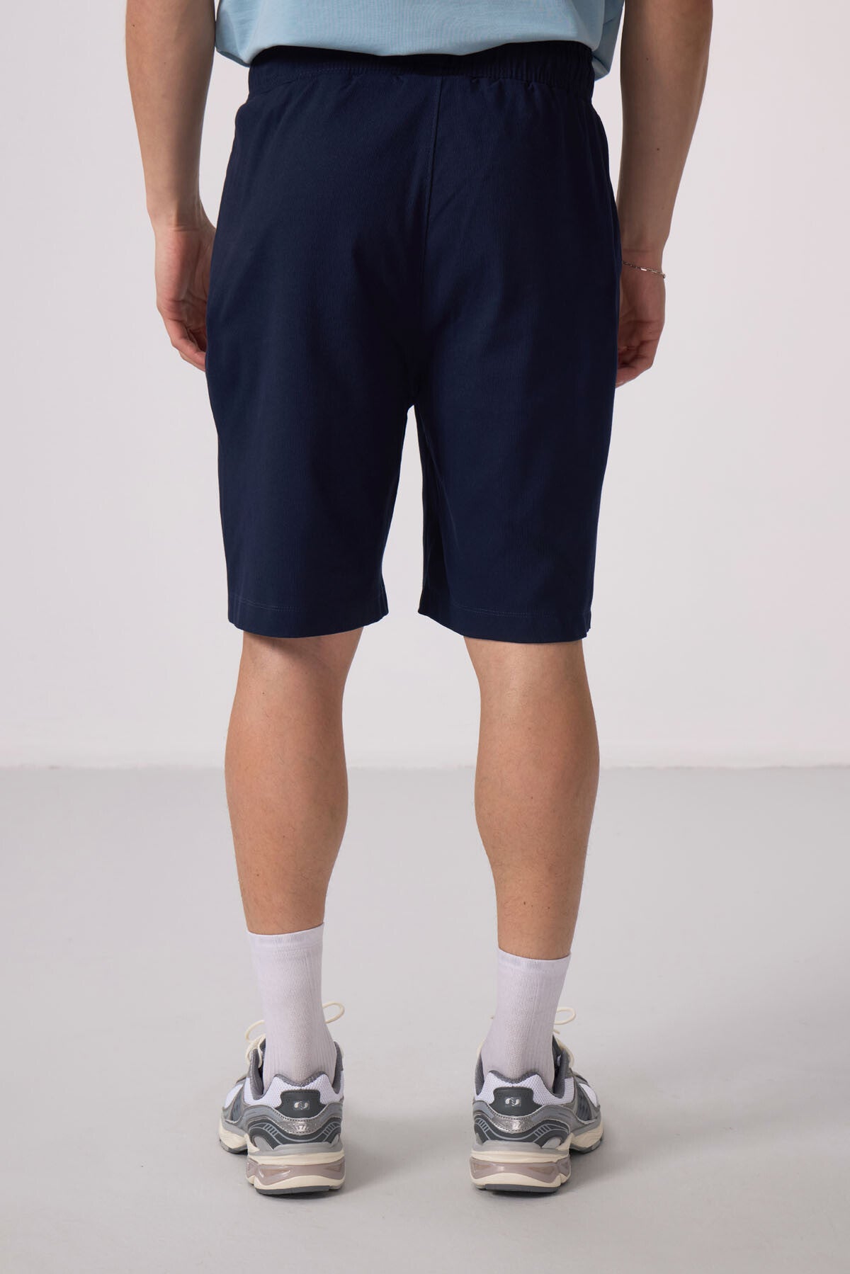 gri standart fit dokuma hafif esnek chino şort - 81290 - Justyol