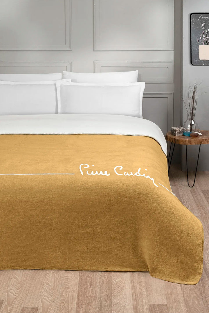 Couverture double Pierre Cardin coton moutarde