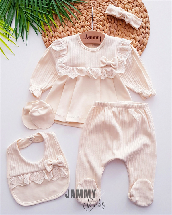 madamme 5 piece newborn set