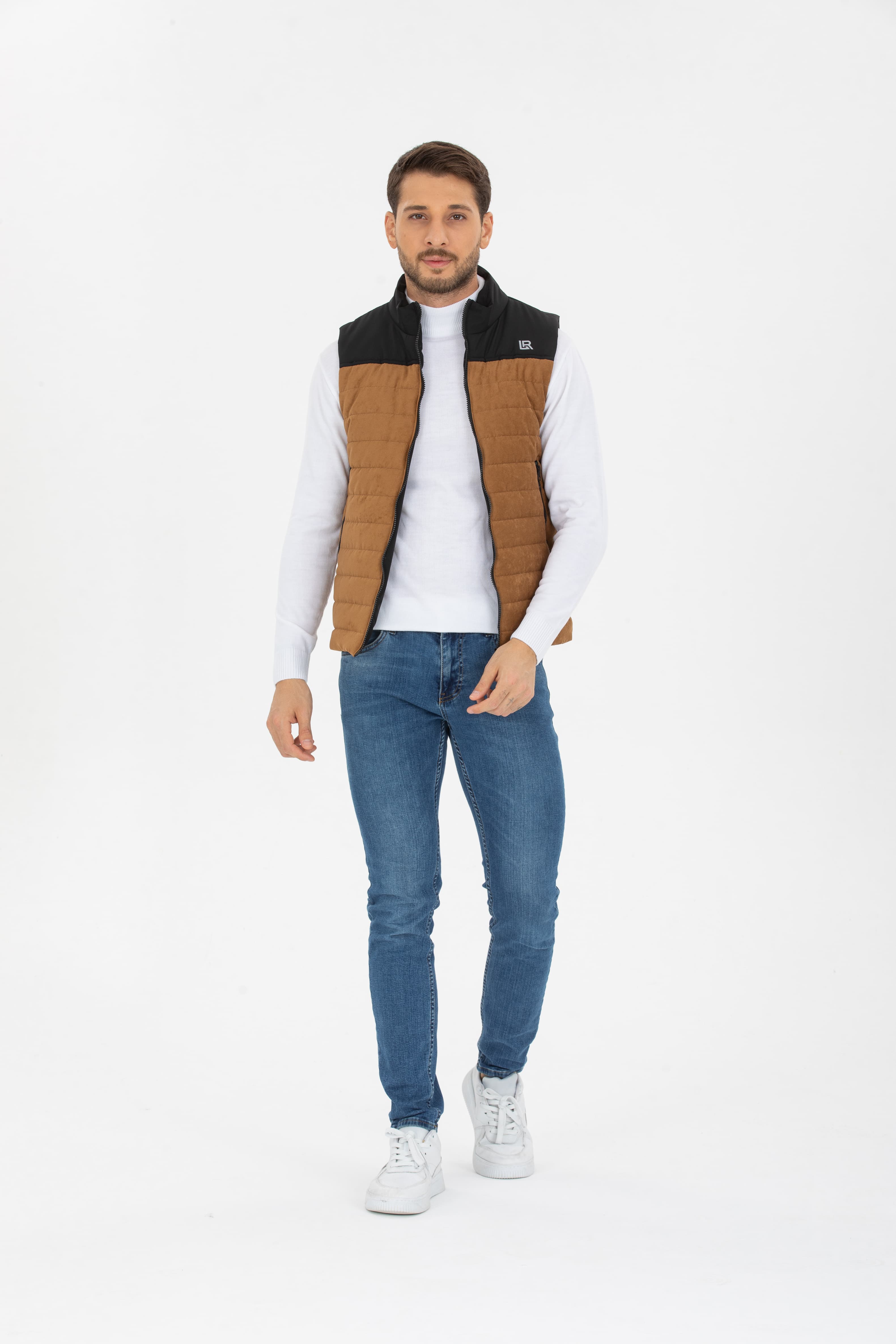 <tc>Gilet en suède pour homme.</tc>