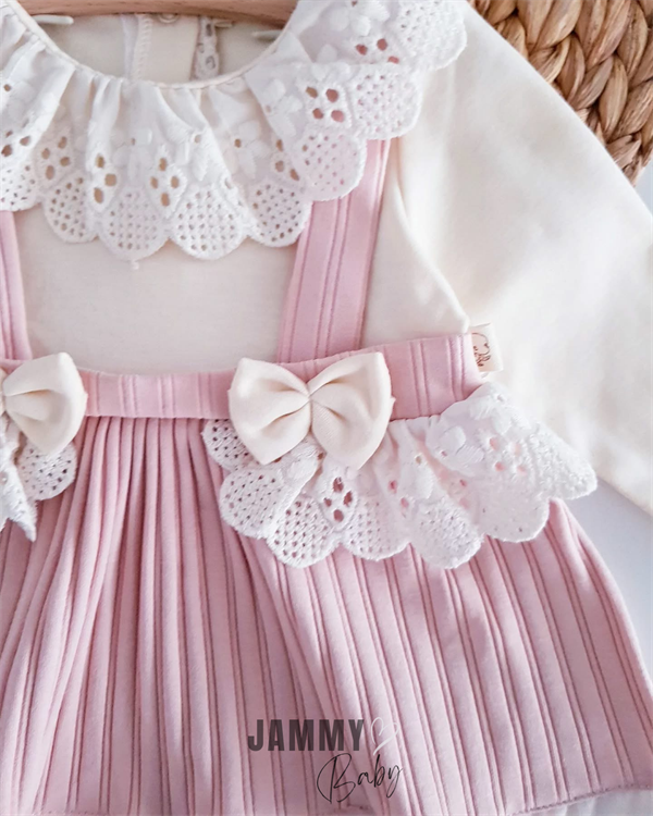 Robe bébé en maille côtelée avec détails dentelle et bandeau assorti