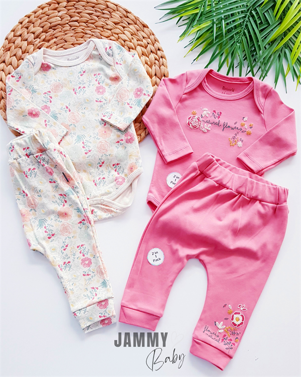 <tc>Ensemble de 2 bodies et 2 pantalons fleurs naturelles - rose séché</tc>