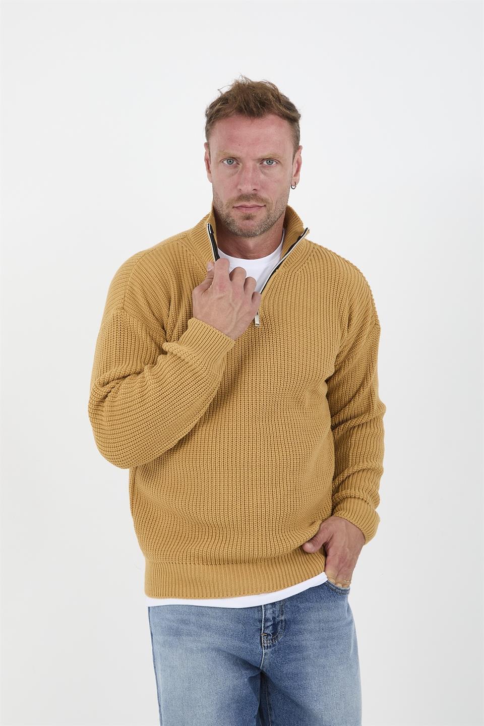 <tc>Pull en tricot pour homme à demi-zip, oversize, en tricot de type selanik.</tc>