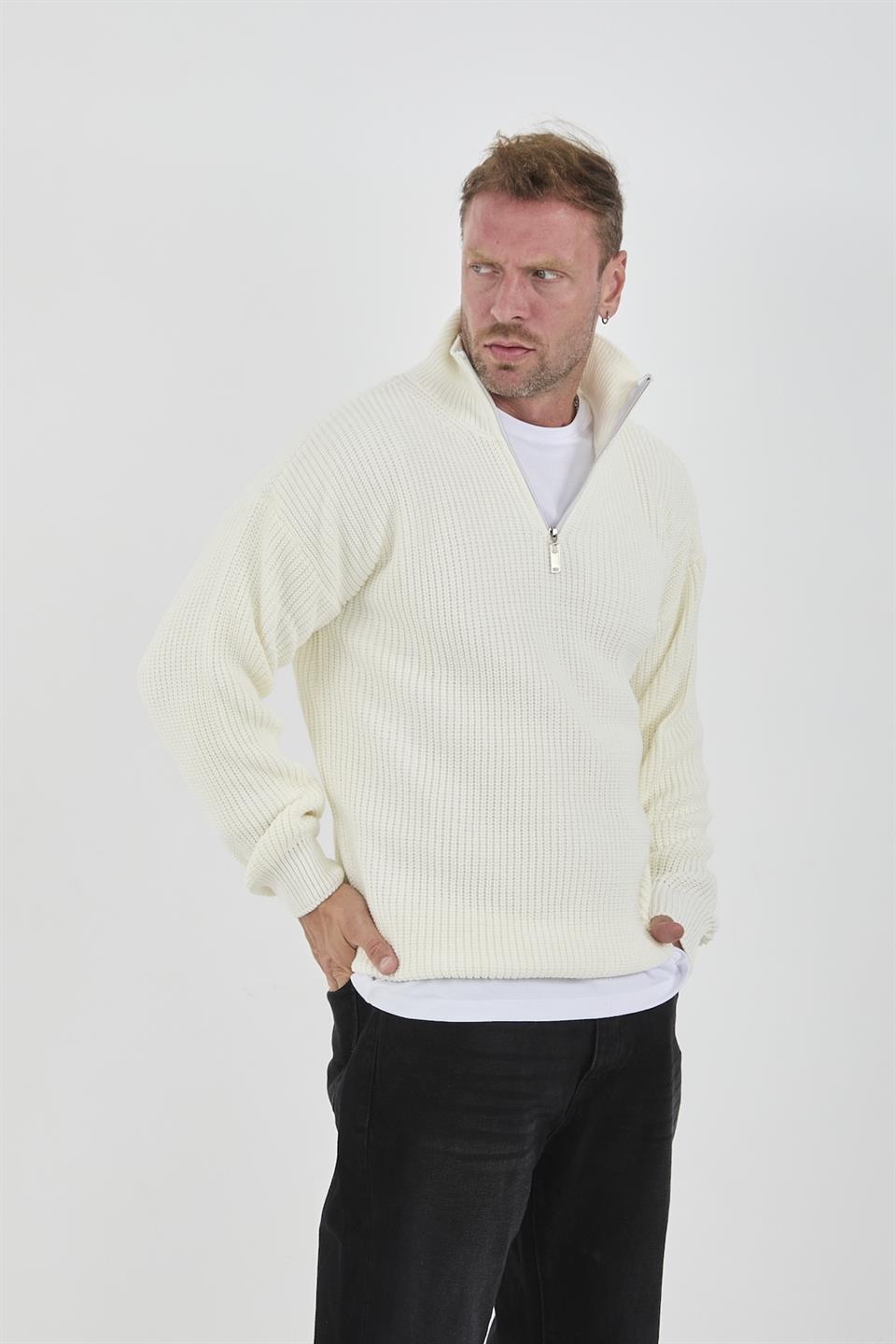 <tc>Pull en tricot pour homme à demi-zip, oversize, en tricot de type selanik.</tc>