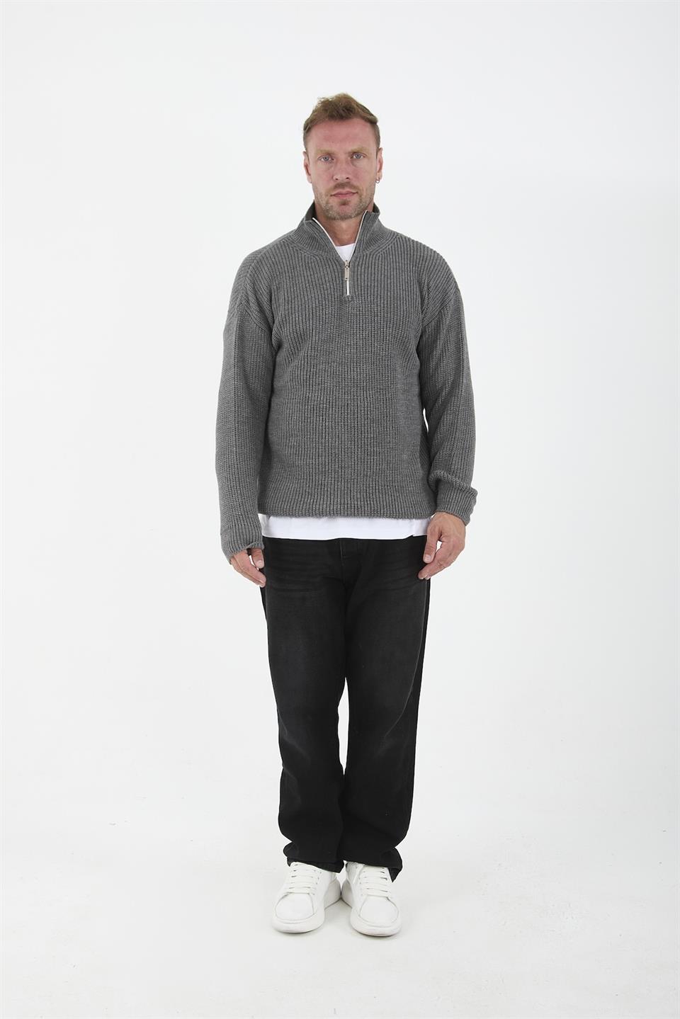 <tc>Pull en tricot pour homme à demi-zip, oversize, en tricot de type selanik.</tc>