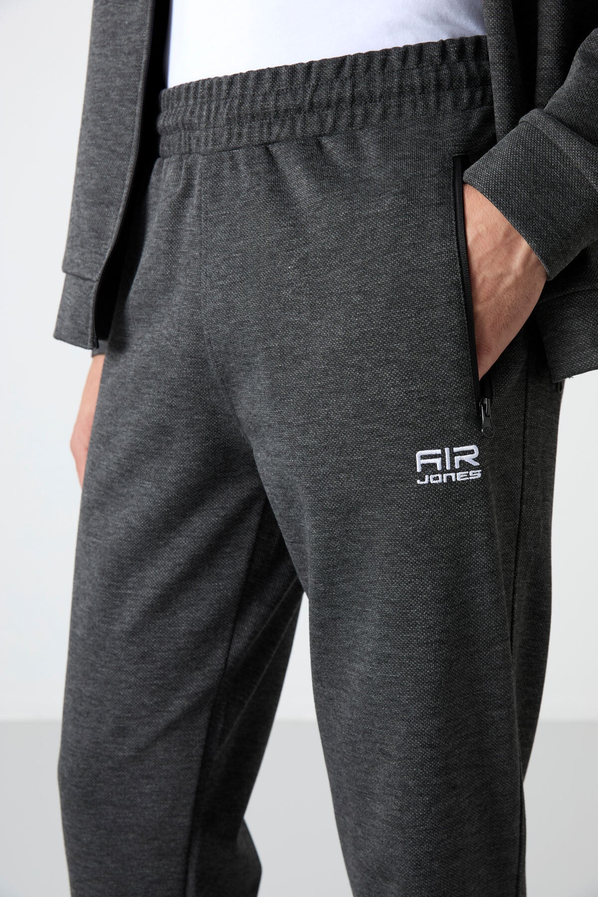 hugo gri melanj - siyah jogger erkek eşofman takim - 85198 - Justyol