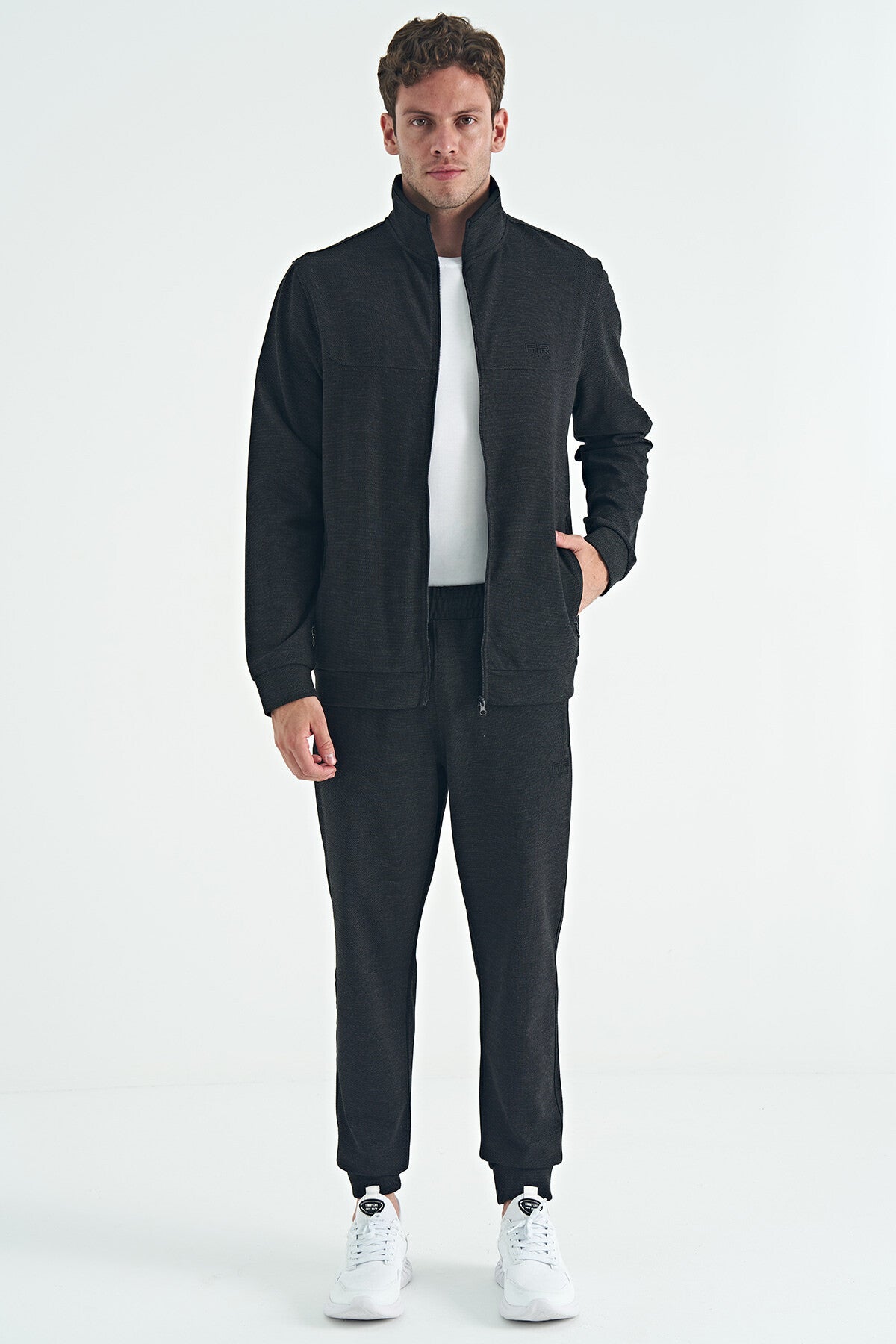 hugo gri melanj - siyah jogger erkek eşofman takim - 85198 - Justyol