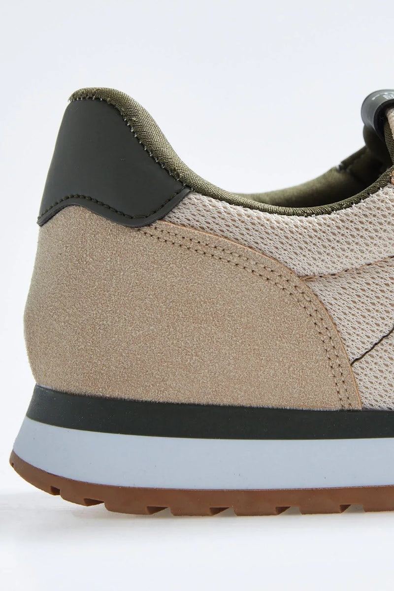Baskets Homme en Suédine avec Empiècements Respirants – Chaussures Sportives à Lacets Confortables