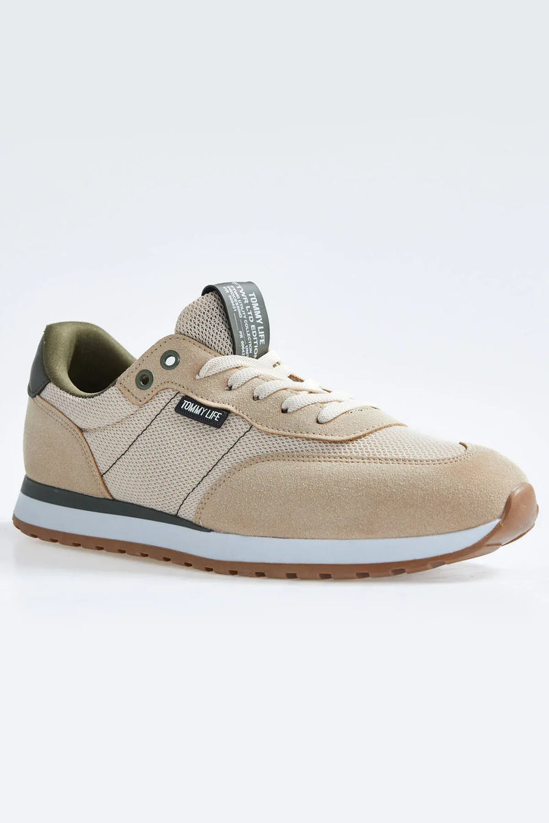 Baskets Homme en Suédine avec Empiècements Respirants – Chaussures Sportives à Lacets Confortables
