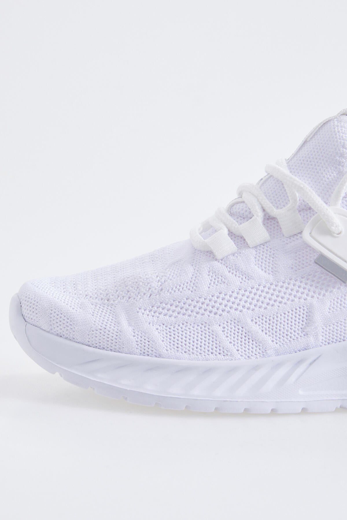 bağcikli yazi detayli yüksek taban erkek spor ayakkabi - 89100 - Justyol