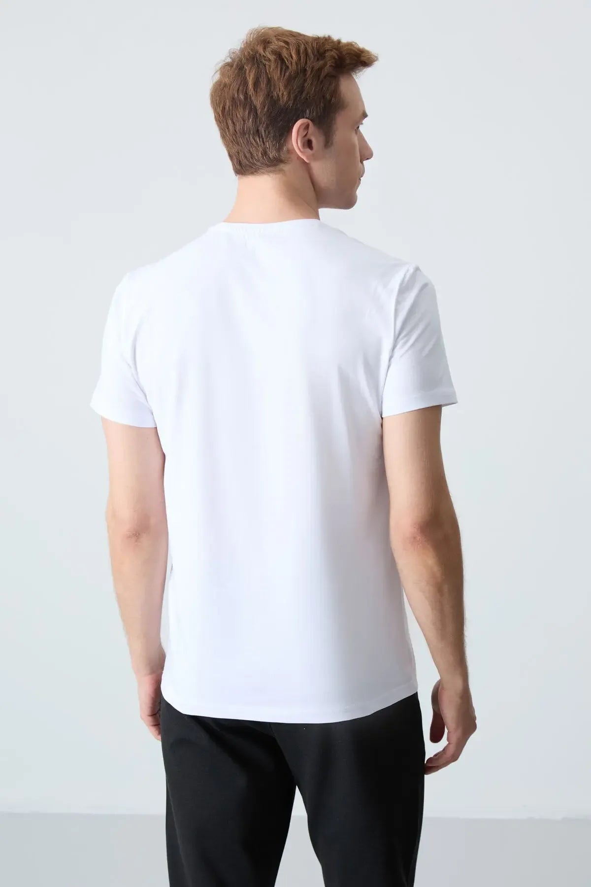 T-shirt homme basique col V manches courtes coupe standard- 87912 - Justyol