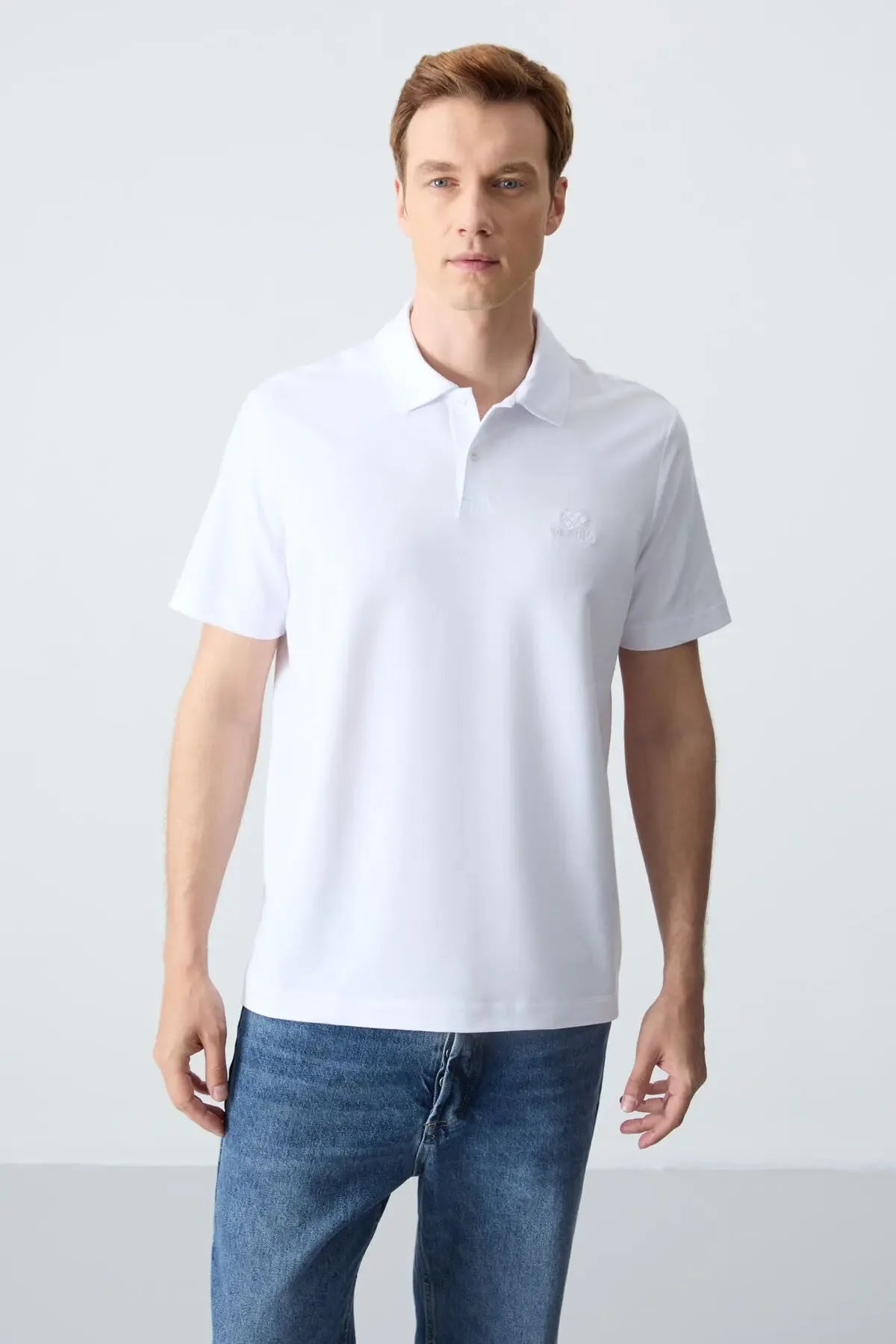 Polo homme en maille avec logo col polo coupe standard- 87748 - Justyol