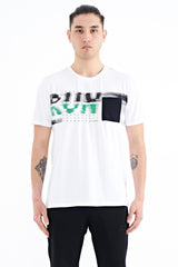 <tc>T-shirt pour homme à coupe standard avec impression et détails de poche avant - 88200</tc>