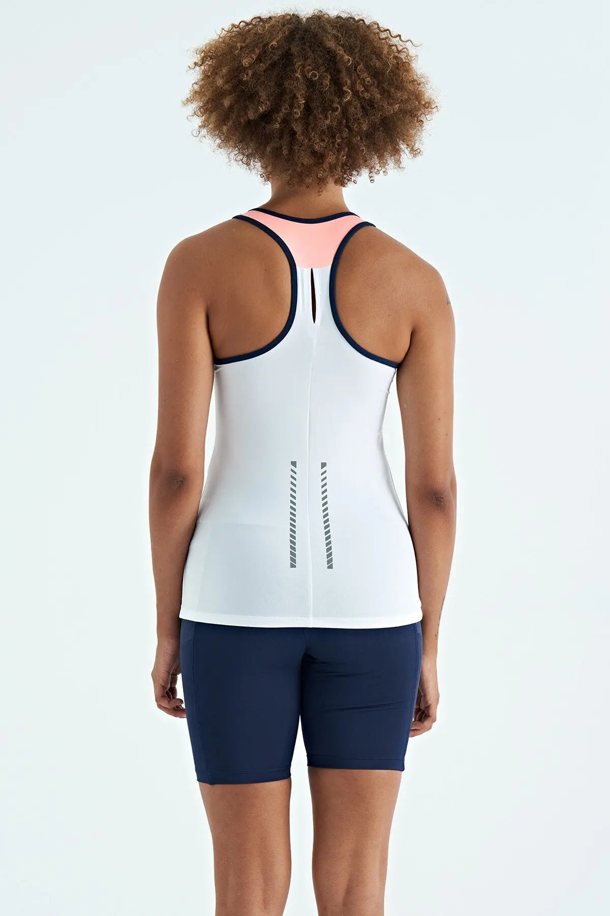 sirt detayli baskili standart kalip kadin atlet - 97269 - Justyol