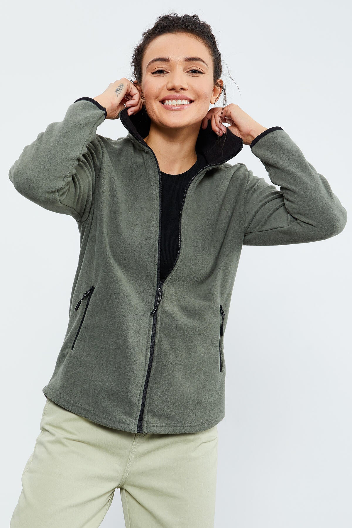 <tc>Sweatshirt femme en polaire à col montant avec fermeture éclair, coupe décontractée - 97173</tc>