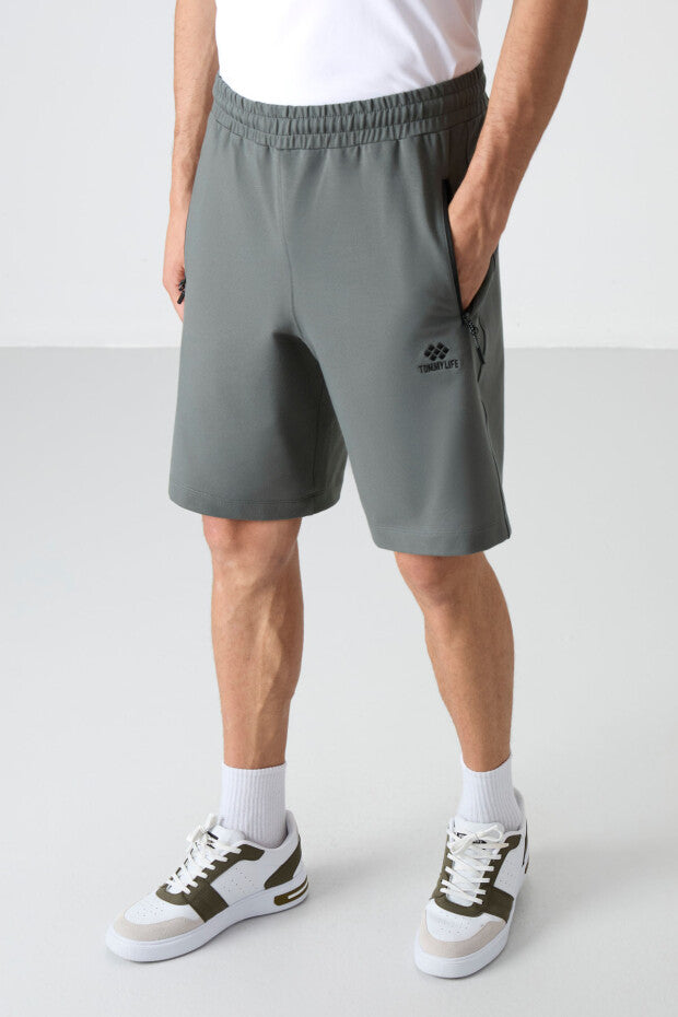 Short homme à cordon avec poche arrière zippée – coupe standard sportive - 81136