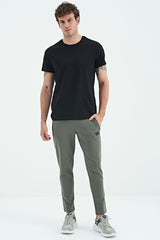 <tc>Pantalon de jogging pour homme à jambes fuselées Victor - 84911</tc>