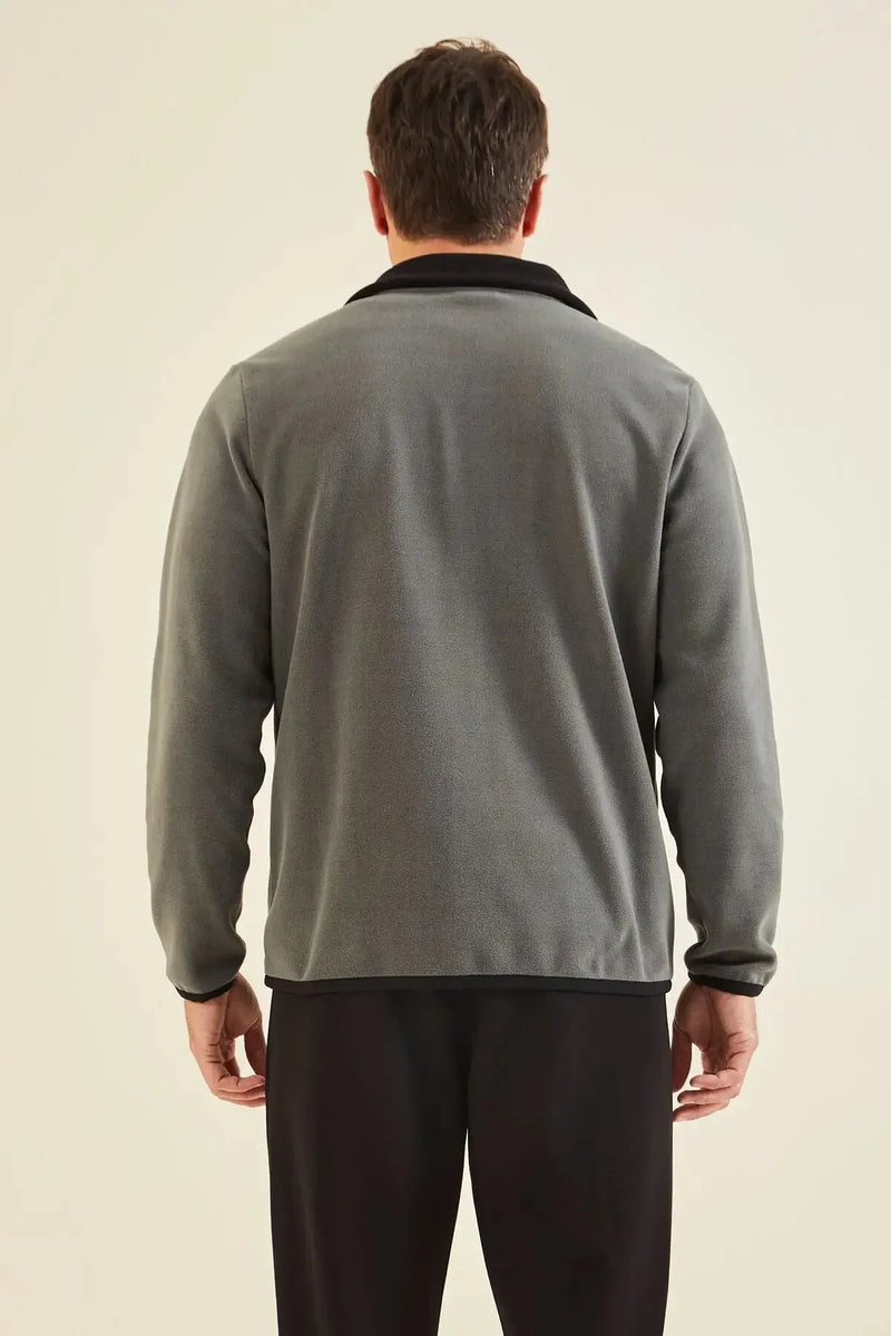 <tc>سويت شيرت رجالي بياقة مرتفعه وسحاب - مزين بتطريز - 87992</tc>