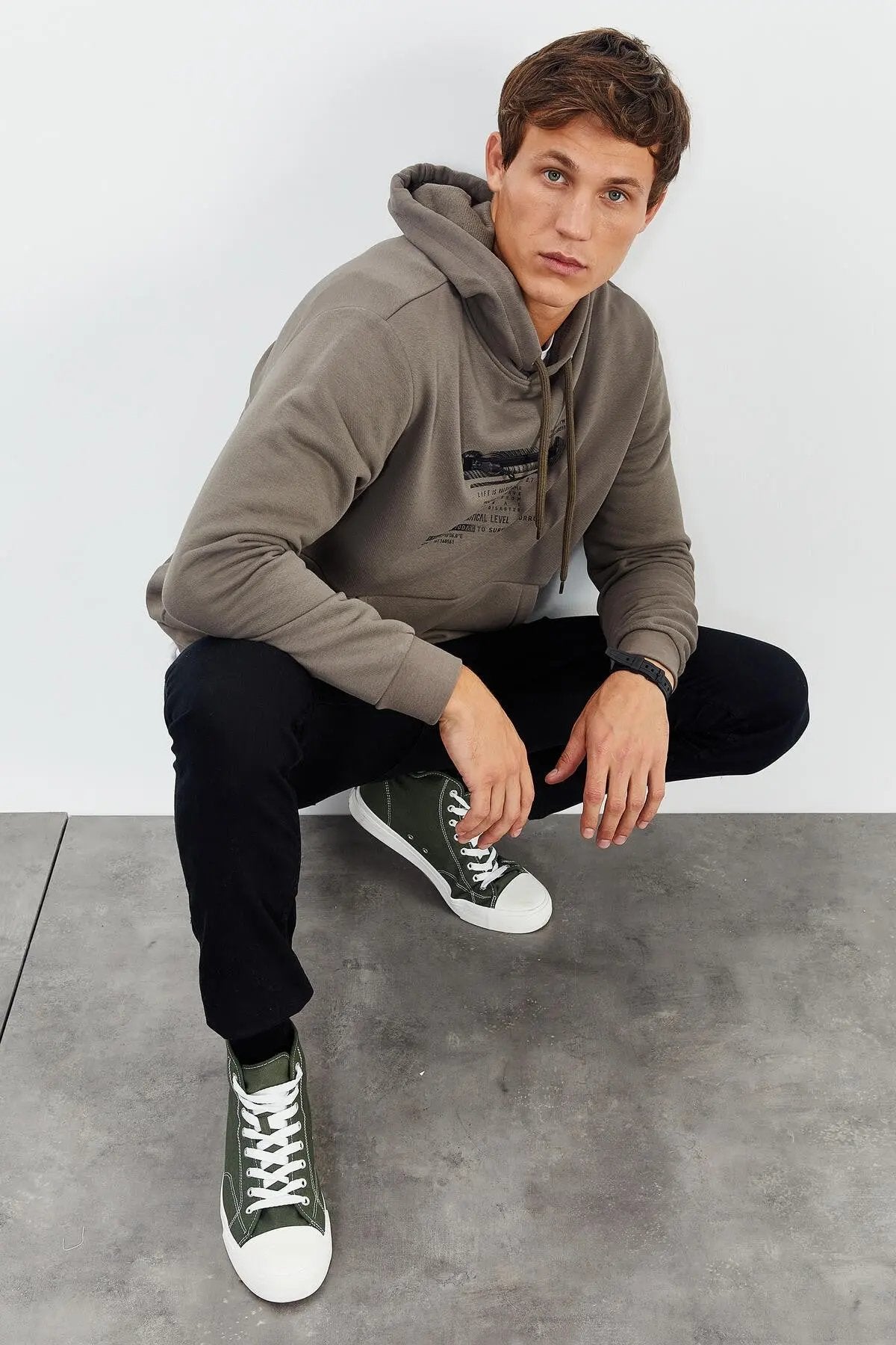 baskili kapüşonlu kanguru cep rahat form erkek sweatshirt - 88019 - Justyol