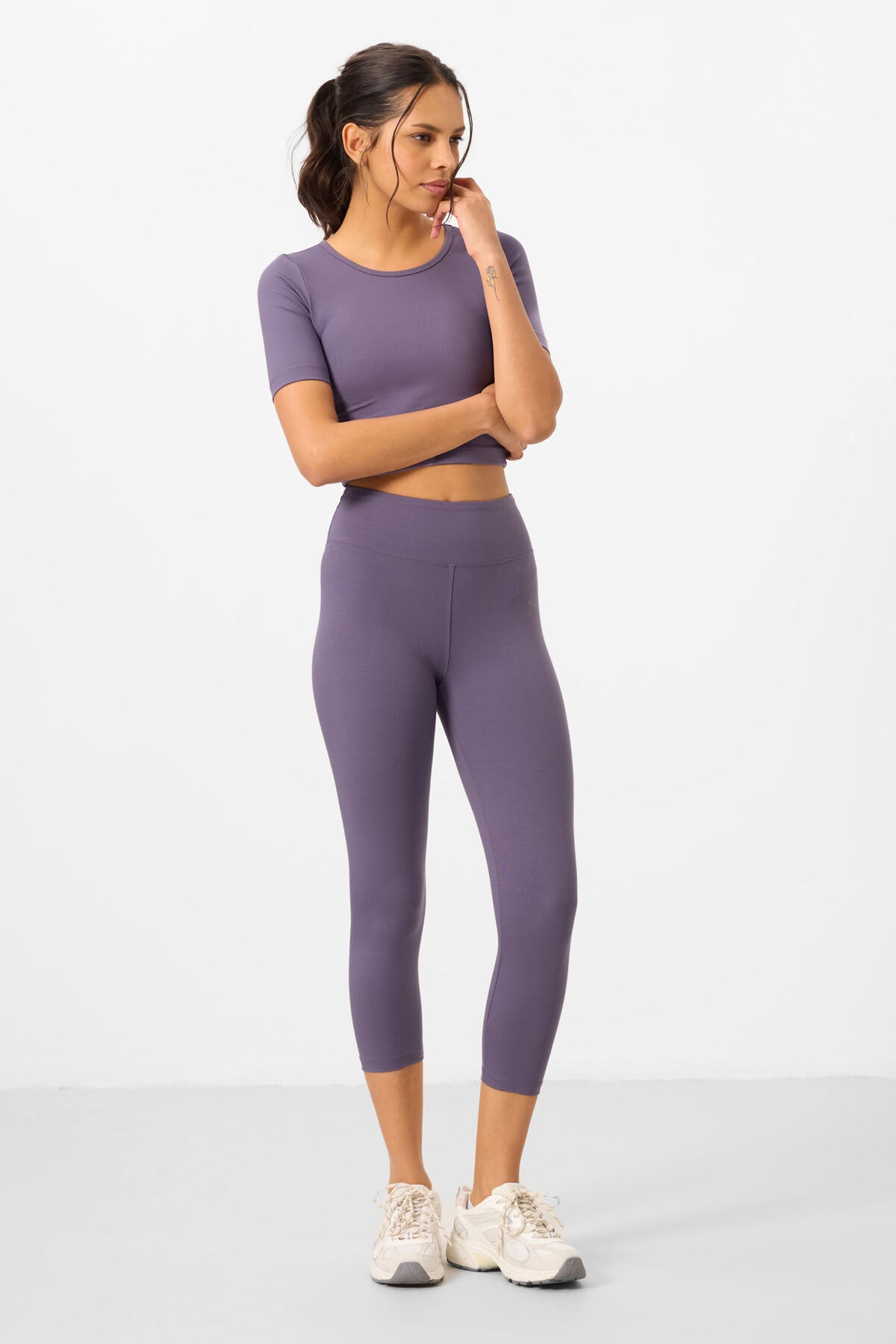 Ensemble Sport Femme 2 Pièces – Crop T-shirt & Legging - 95285