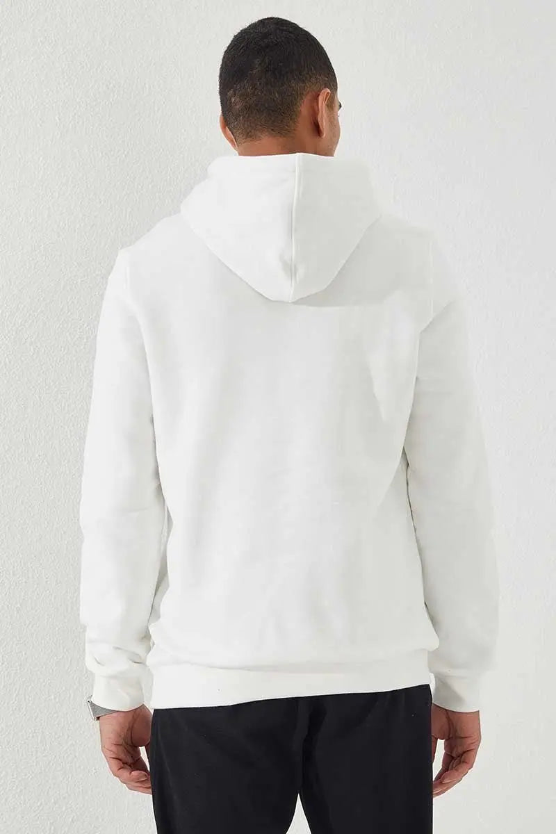 nakişli kanguru cep standart kalip kapüşonlu erkek sweatshirt - 87839 - Justyol