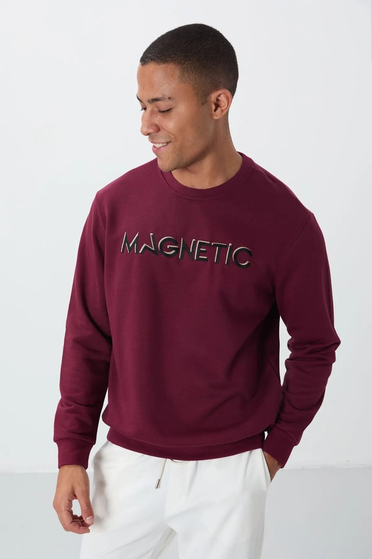 yazi nakişli o yaka rahat form erkek sweatshirt - 88020 - Justyol