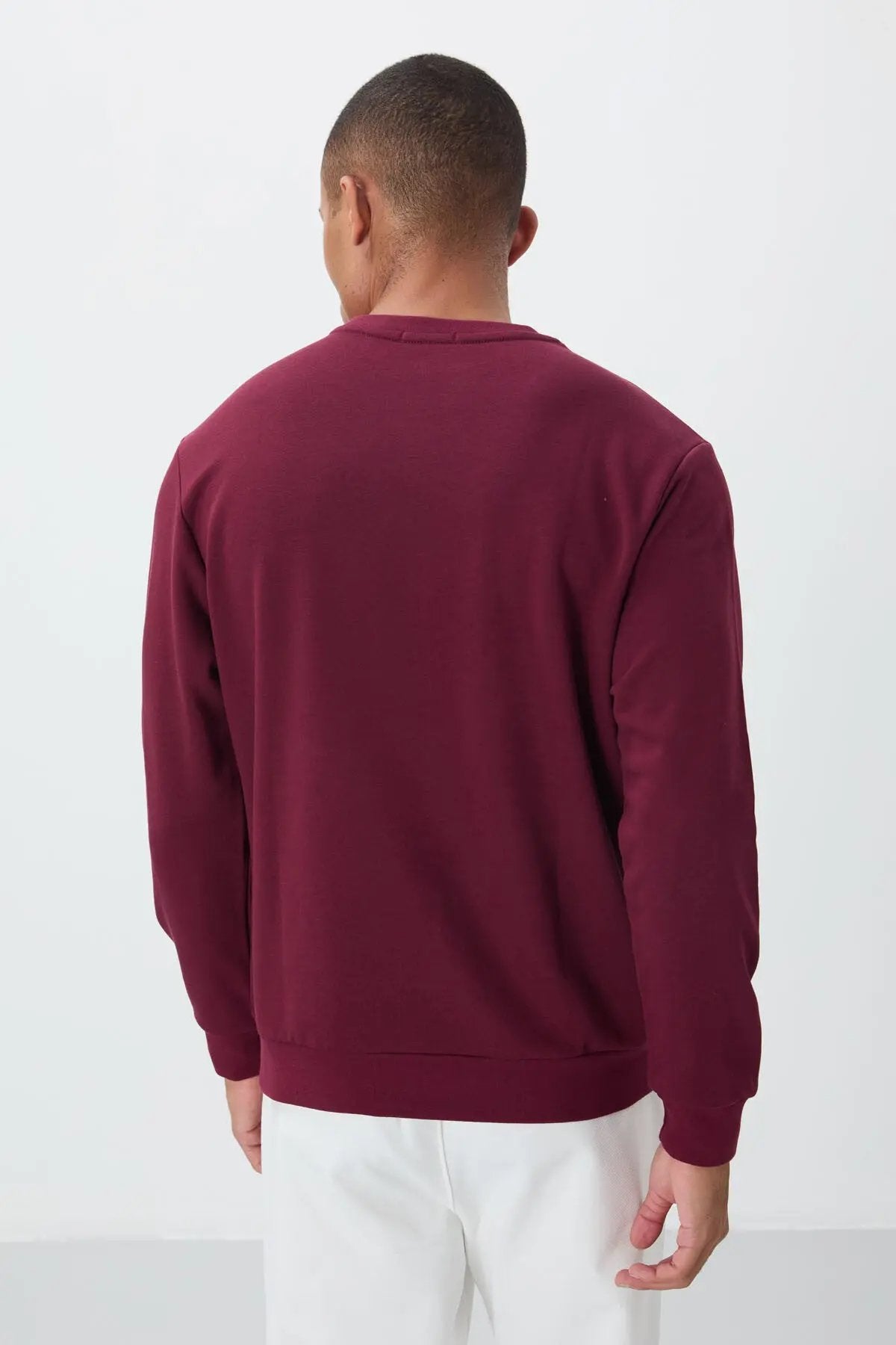 yazi nakişli o yaka rahat form erkek sweatshirt - 88020 - Justyol