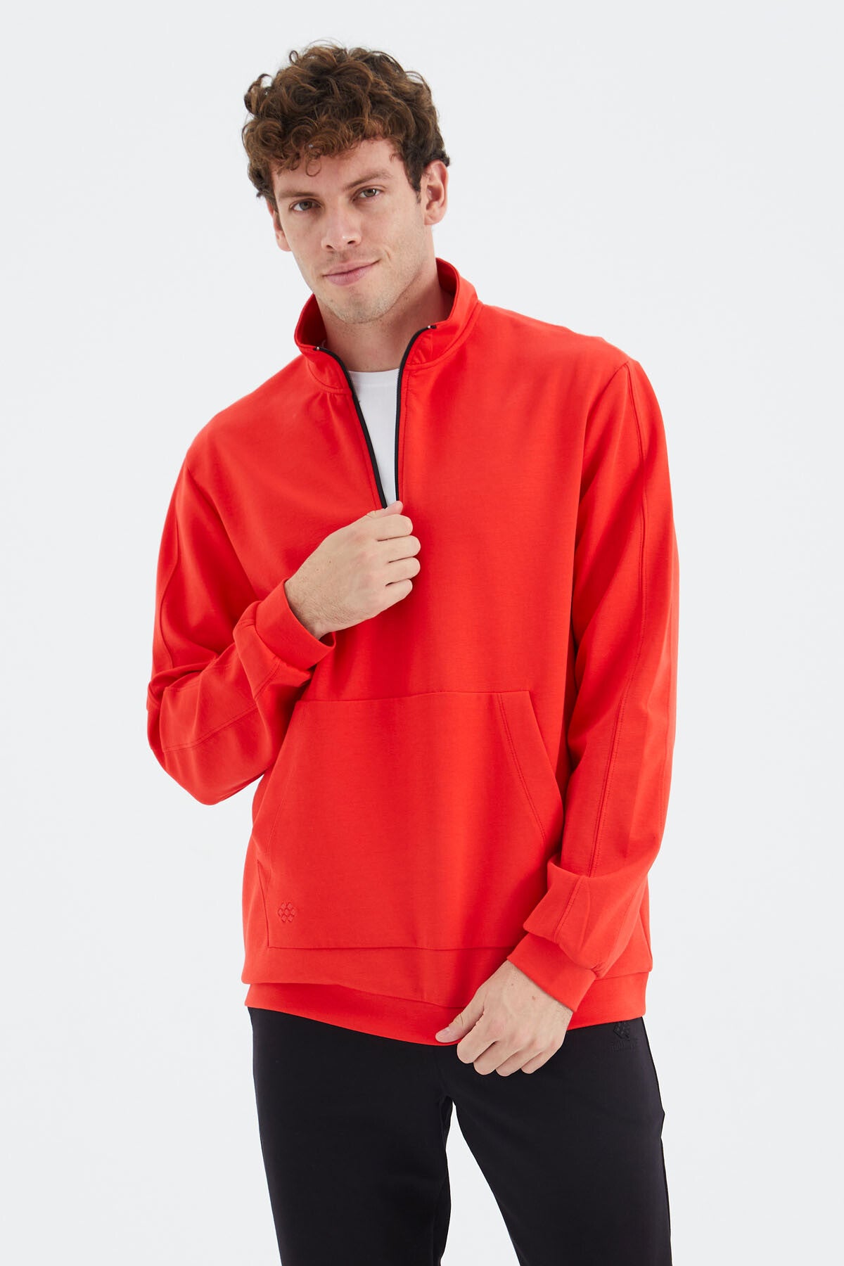 <tc>Sweatshirt homme à col montant, demi-zip et détail de poche - 88278</tc>