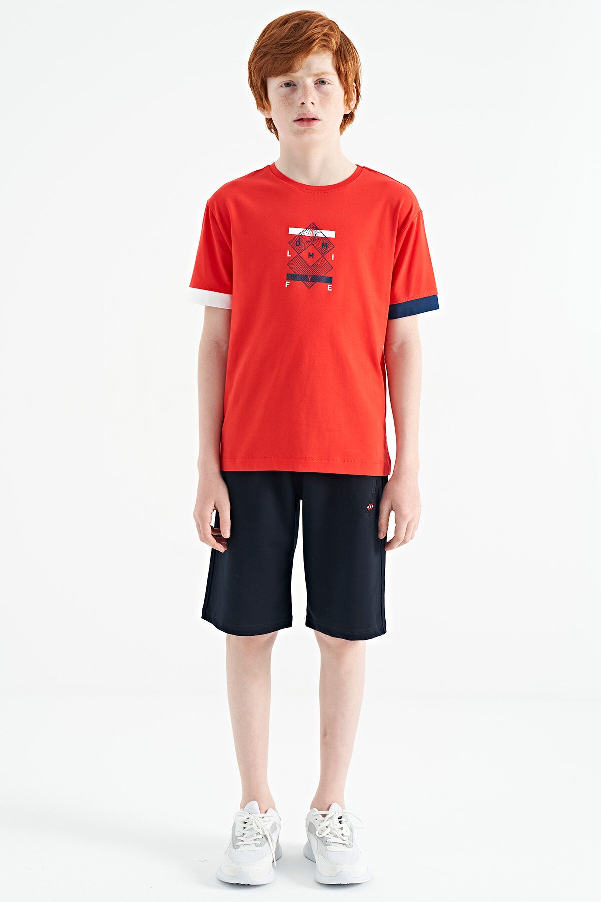 <tc>T-shirt oversize pour garçon à col rond, avec détails d'imprimé et poignets de couleur - 11137</tc>