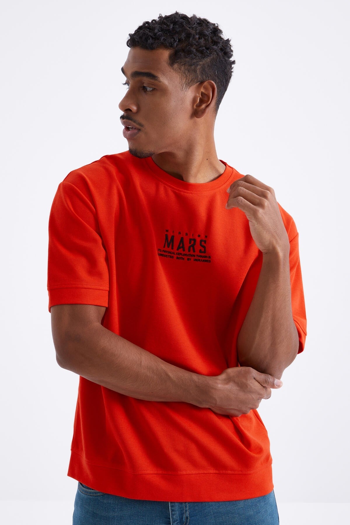 mars yazi nakişli o yaka erkek oversize t-shirt - 88104 JMen