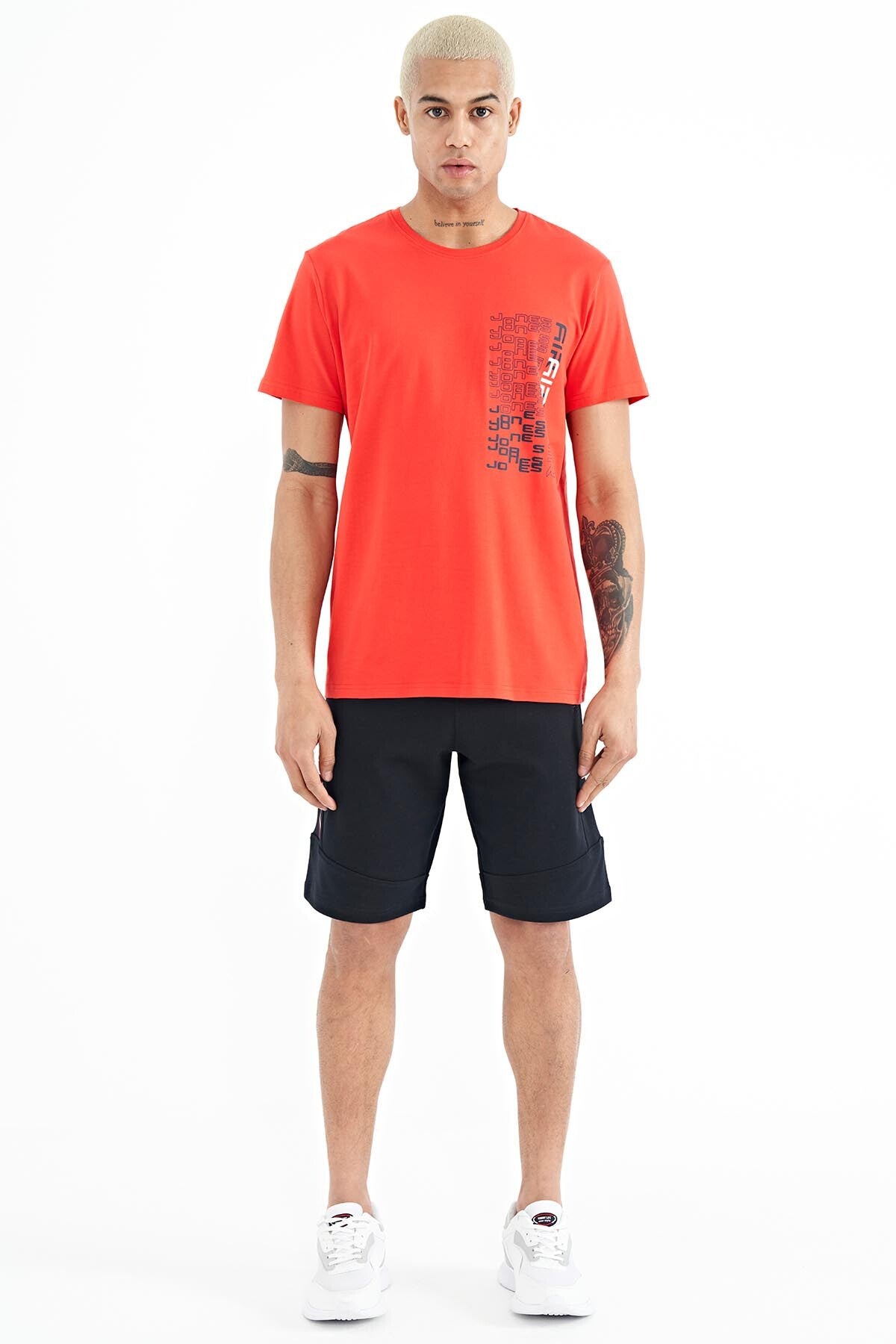 <tc>T-shirt pour homme à coupe standard "alan" - 88208</tc>