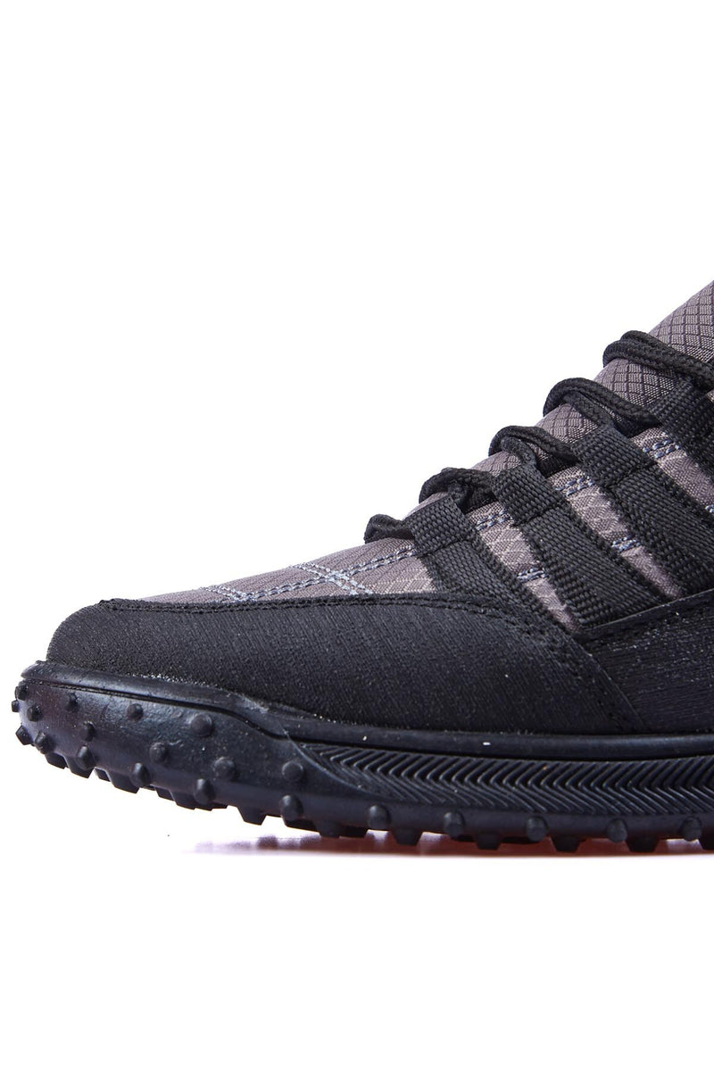 Baskets Sportives à Lacets pour Homme - Détails en Cuir Synthétique et Filet