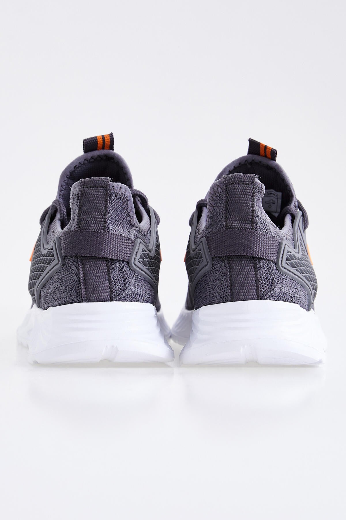 bağcikli yazi detayli yüksek taban erkek spor ayakkabi - 89100 - Justyol