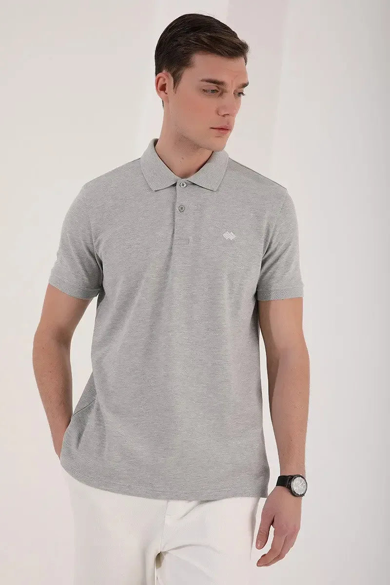 Polo homme en maille avec logo col polo coupe standard- 87748 - Justyol