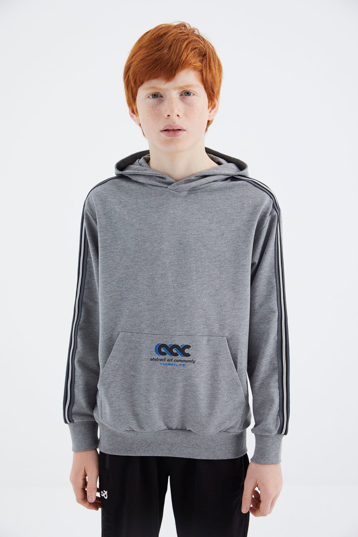 <tc>Sweatshirt à poche kangourou pour garçon - 11176</tc>