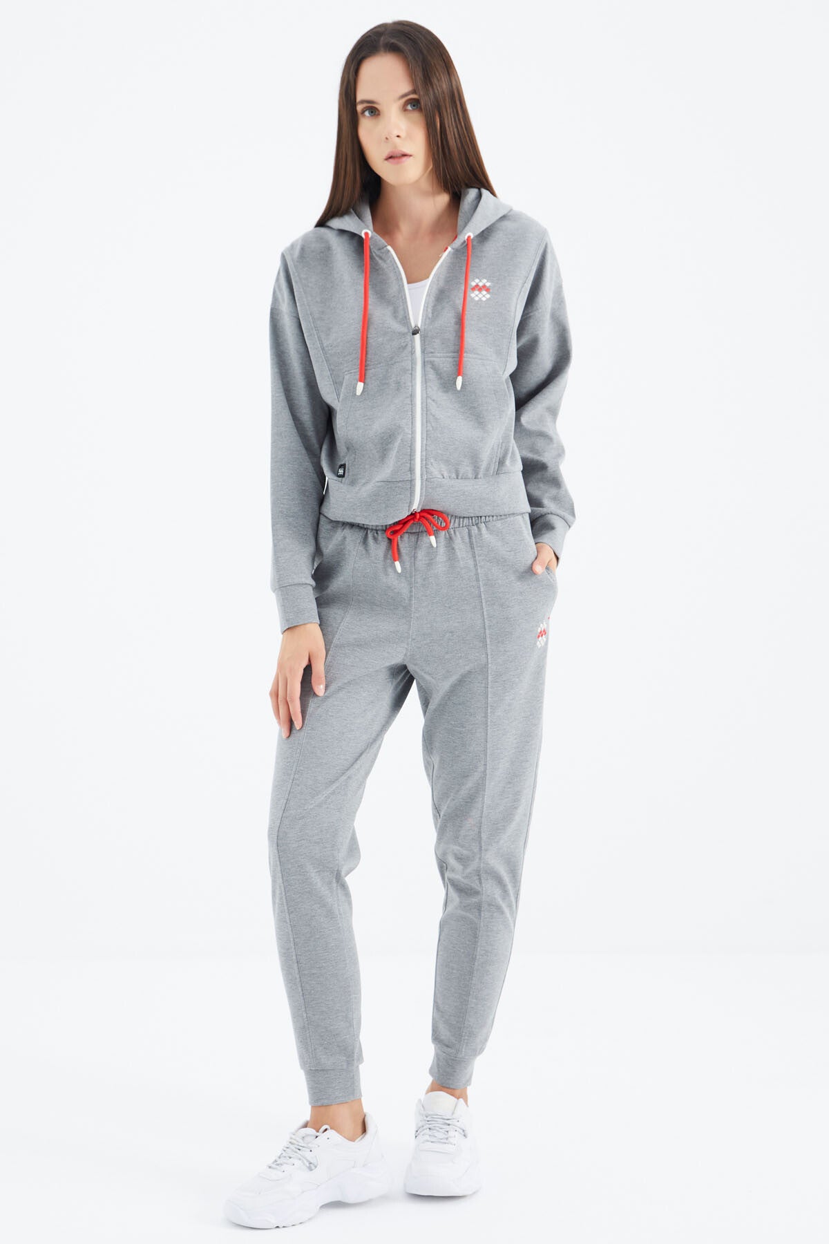 <tc>ensemble de survêtement pour femme en gris mélangé avec capuche, fermeture éclair et poches, coupe oversize - 95322</tc>