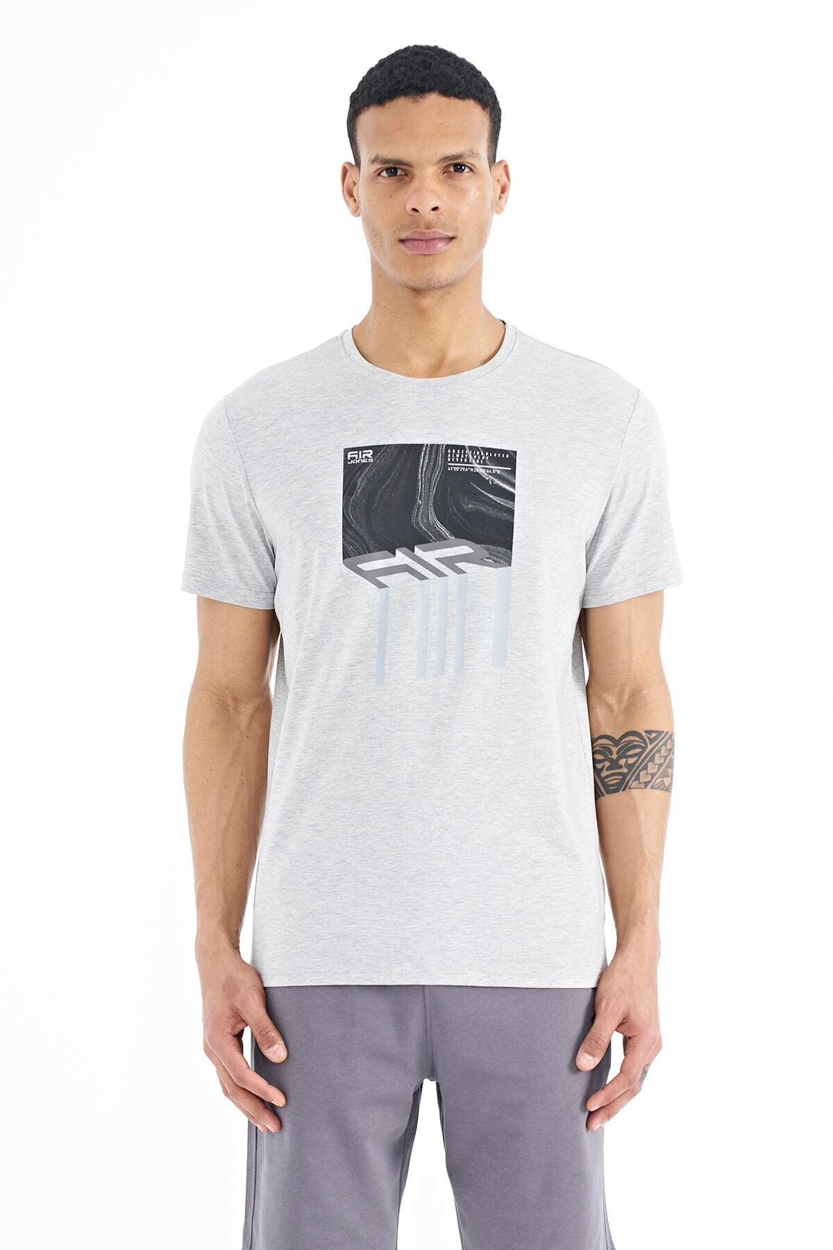 <tc>T-shirt pour homme à coupe standard "louis" - 88202</tc>