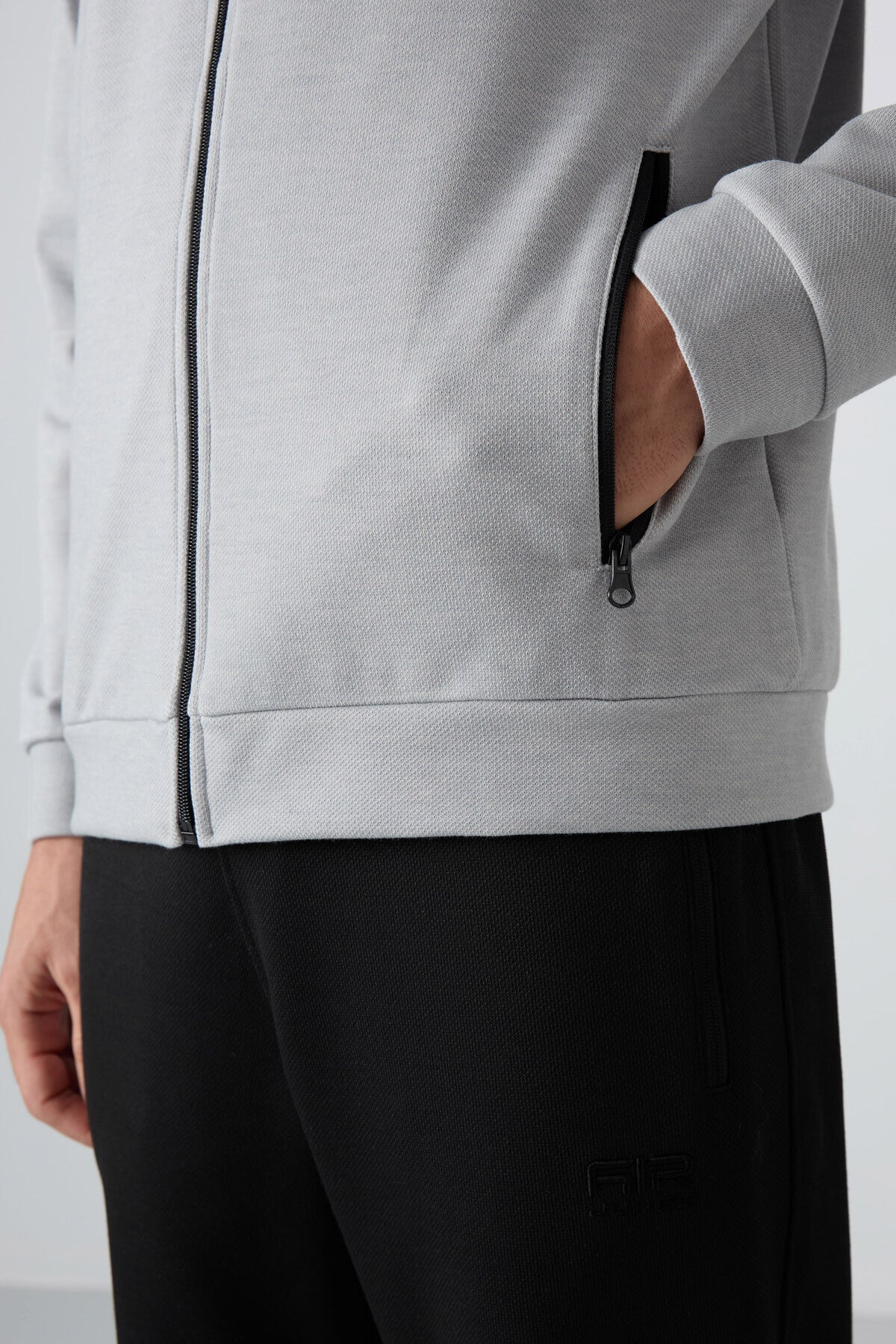 hugo gri melanj - siyah jogger erkek eşofman takim - 85198 - Justyol