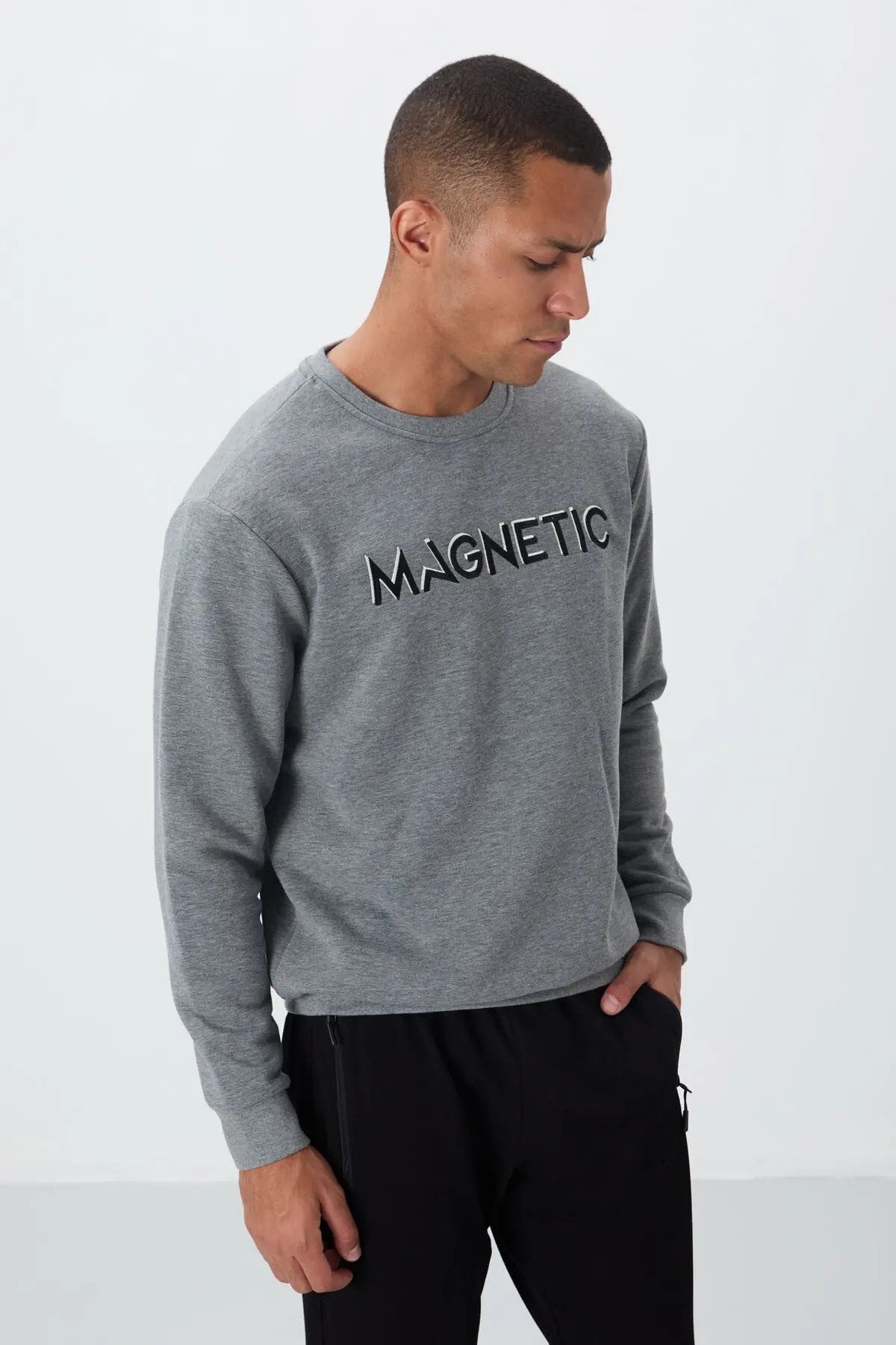 yazi nakişli o yaka rahat form erkek sweatshirt - 88020 - Justyol