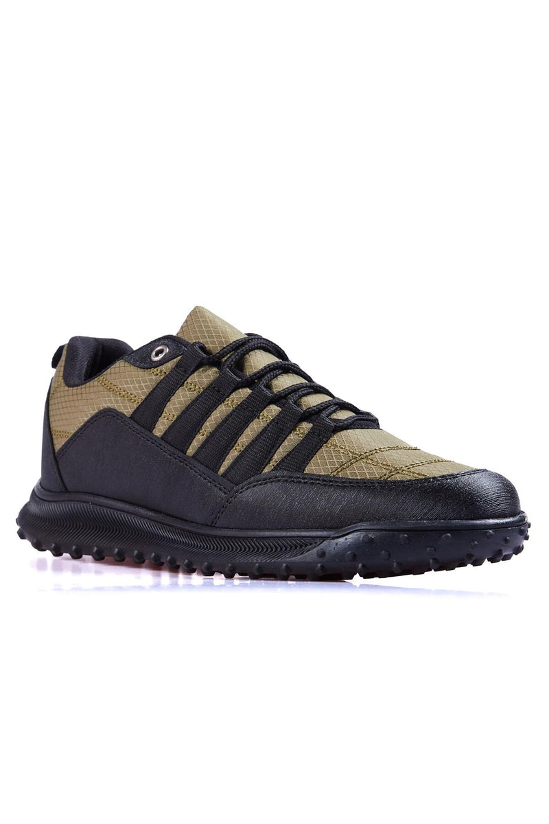 Baskets Sportives à Lacets pour Homme - Détails en Cuir Synthétique et Filet